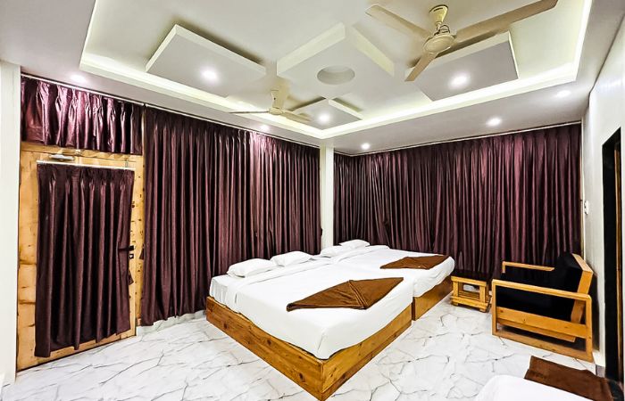 deluxe-room